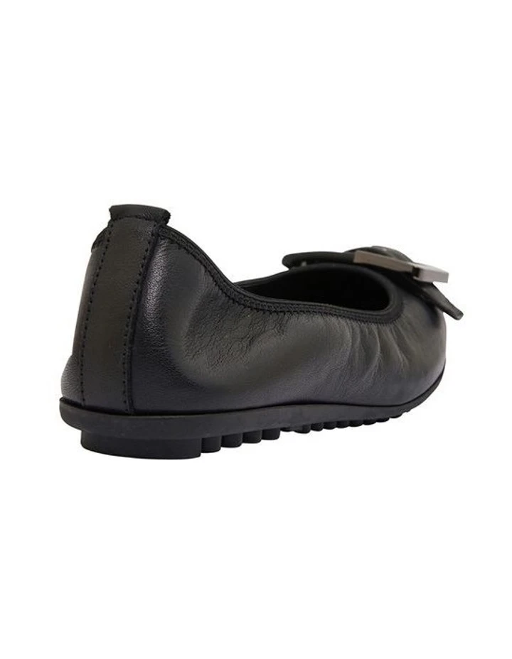 Best deal โญ Sandler Pentagon Black Glove Flat โ๏ธ Shoes ๐ฏ 4 Best deal โญ Sandler Pentagon Black Glove Flat โ๏ธ Shoes ๐ฏ - Image 4