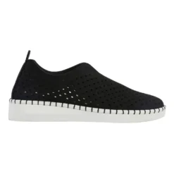 Brand new 🔔 Easy Steps Dot Black Micro Sneaker 🎁