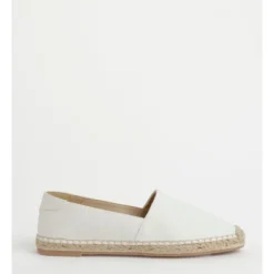 New 🤩 Piper Caity Natural Flat Shoes 🥰