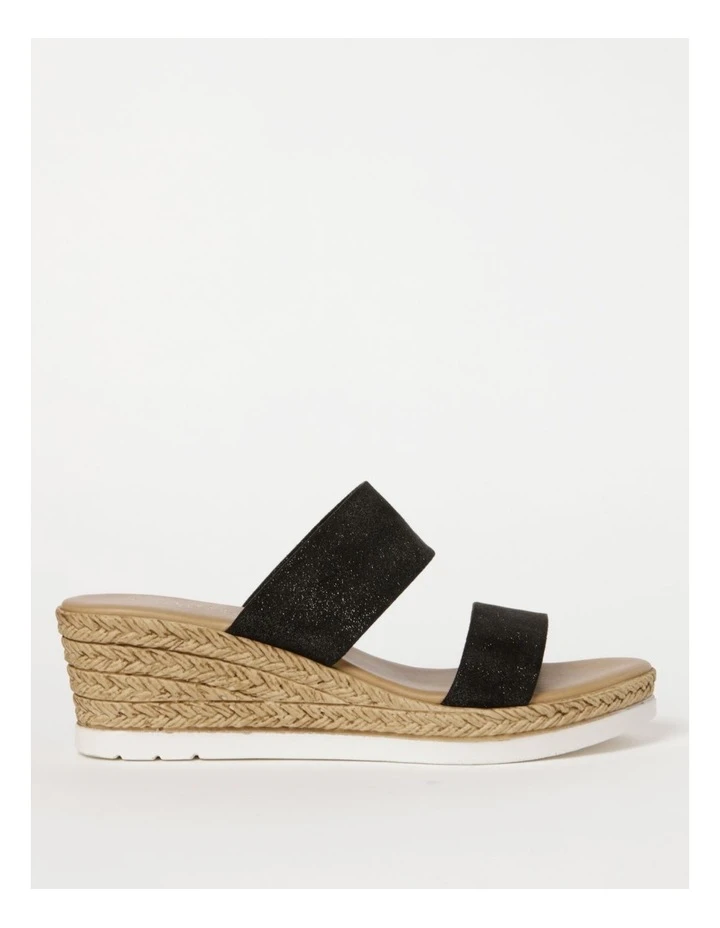 New โ Regatta Hannah Black Sandal ๐ 1 New โ Regatta Hannah Black Sandal ๐