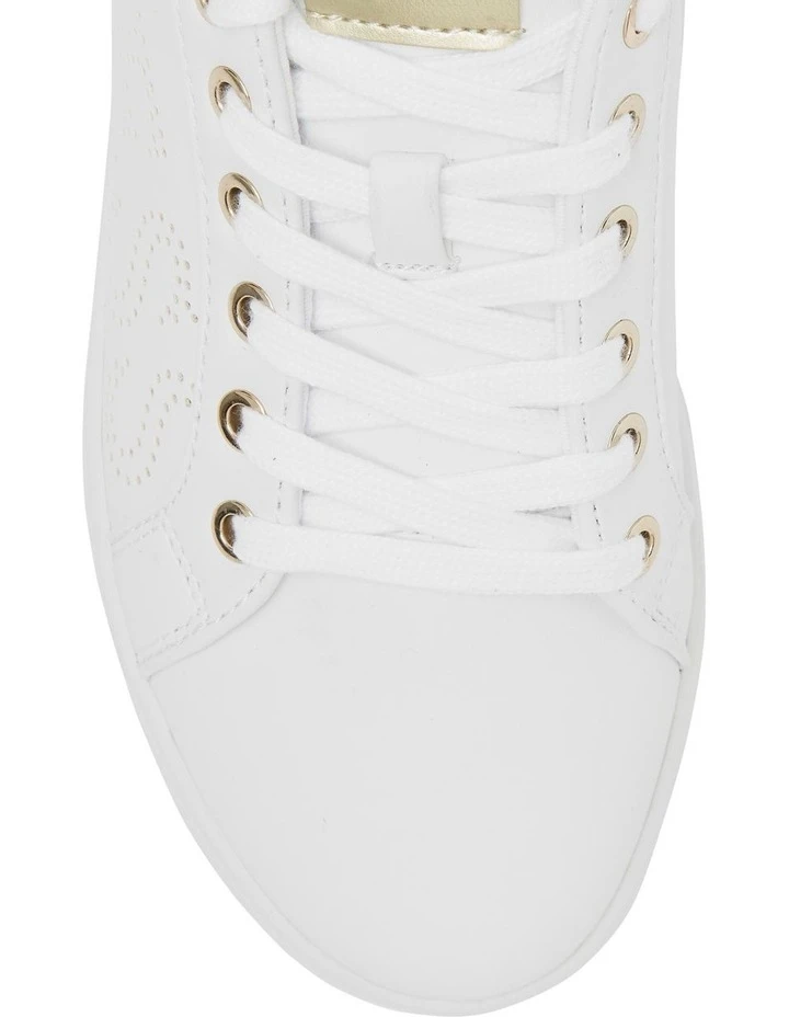 Deals ๐ Guess Roria-A White/Gold Sneaker โจ 3 Deals ๐ Guess Roria-A White/Gold Sneaker โจ - Image 3