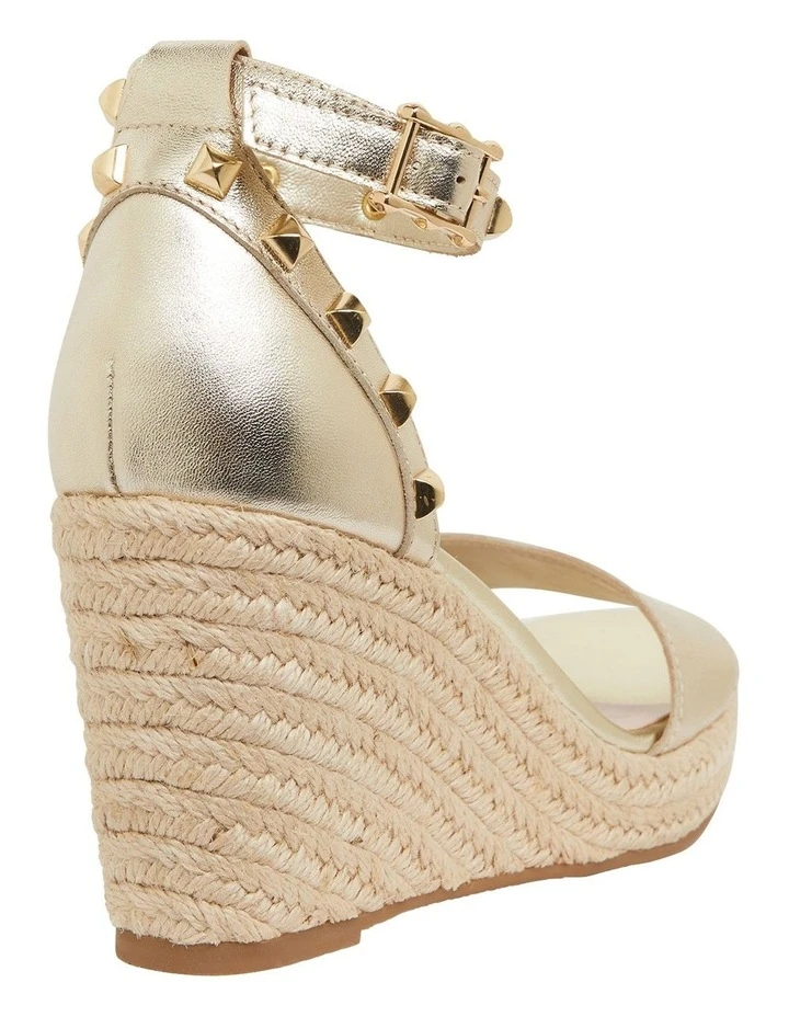 Buy 😉 Pink Inc Shadow Soft Gold Glove Sandals 🔔 4 Buy 😉 Pink Inc Shadow Soft Gold Glove Sandals 🔔 - Image 4