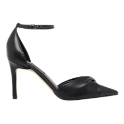Deals ⌛ Nine West Eright Black Pumps 😍